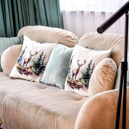 Perla Bialki Z Jacuzzi *