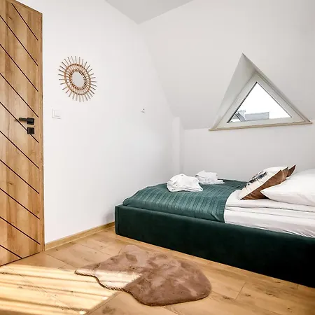 Perla Bialki Z Jacuzzi *