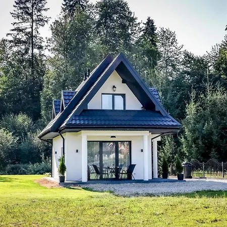 Perla Bialki Z Jacuzzi * Białka