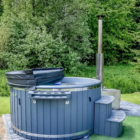 Perla Bialki Z Jacuzzi * Białka
